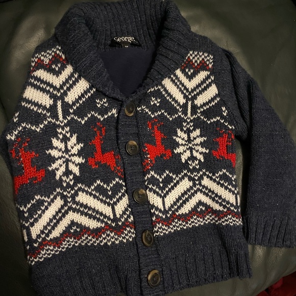 Handsome Christmas Sweater - Picture 1 of 2